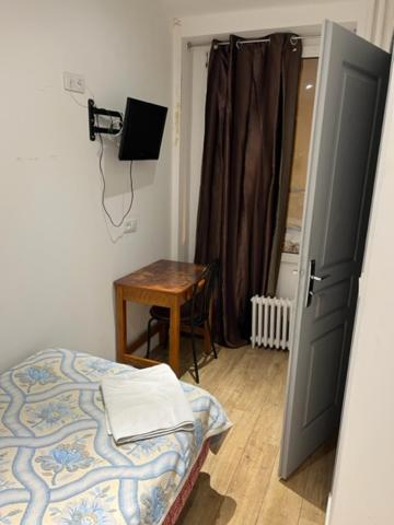 Camera Singola con Bagno in Comune