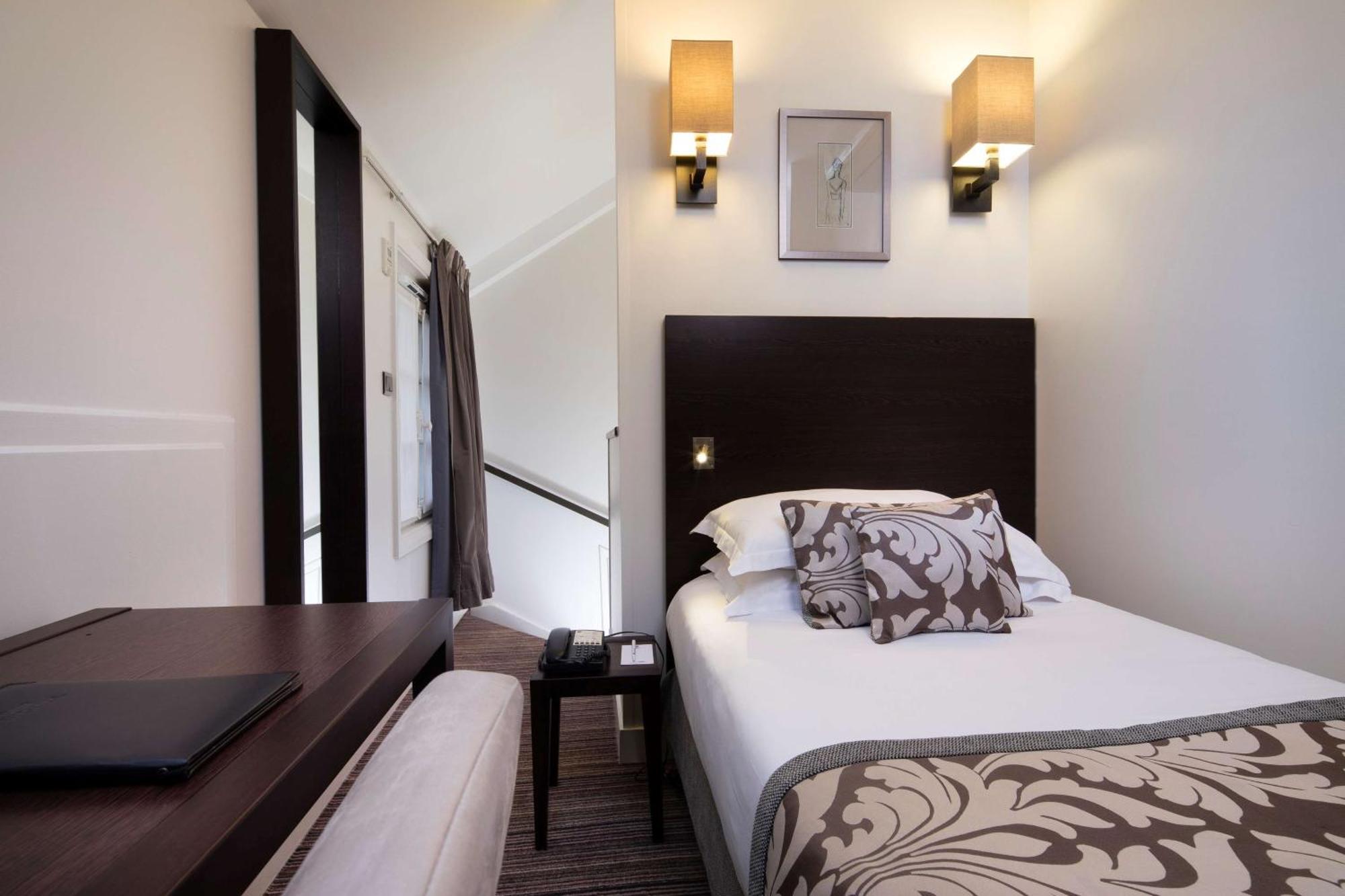 Duplex Single Room,644070171:JPEG