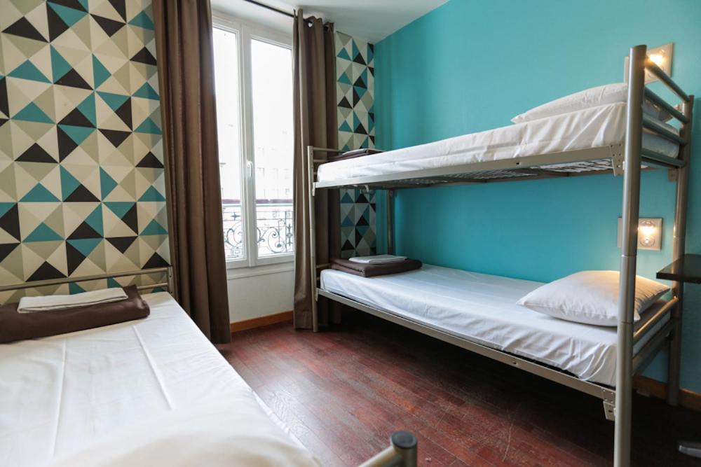 Posto Letto in Dormitorio Femminile per 4 Persone