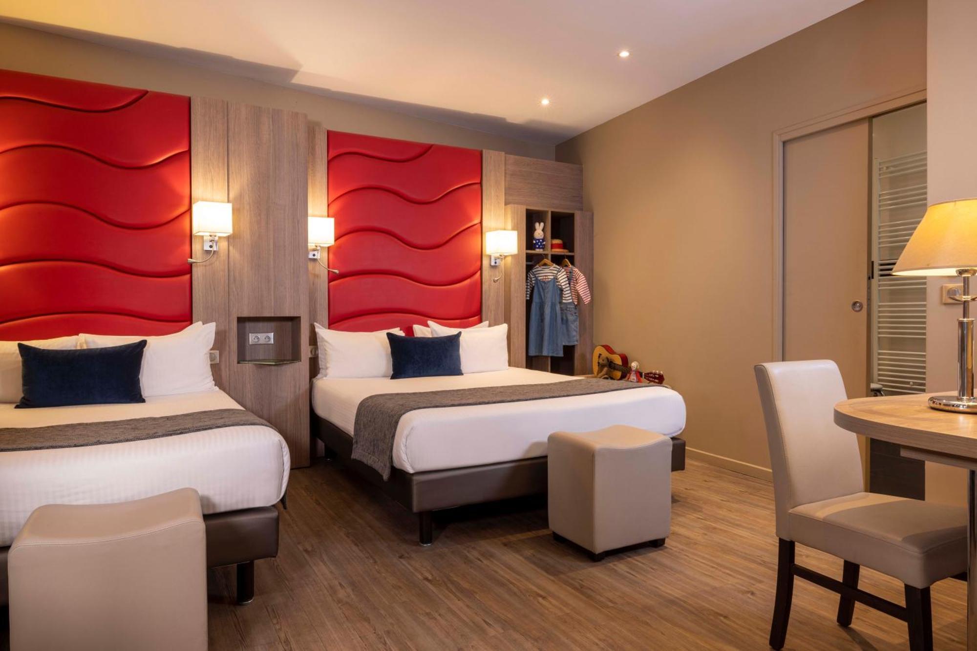 Quadruple Room,1273908607:JPEG