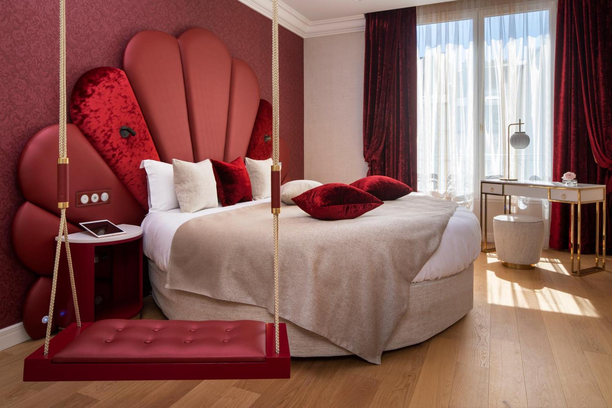 Deluxe Room Passion Jacuzzi