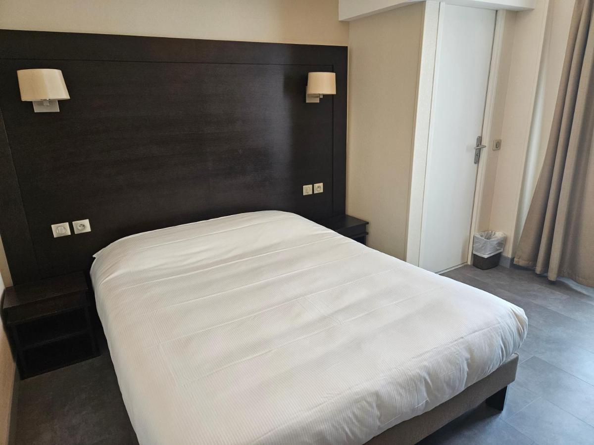 Double Room,1421678292:JPEG