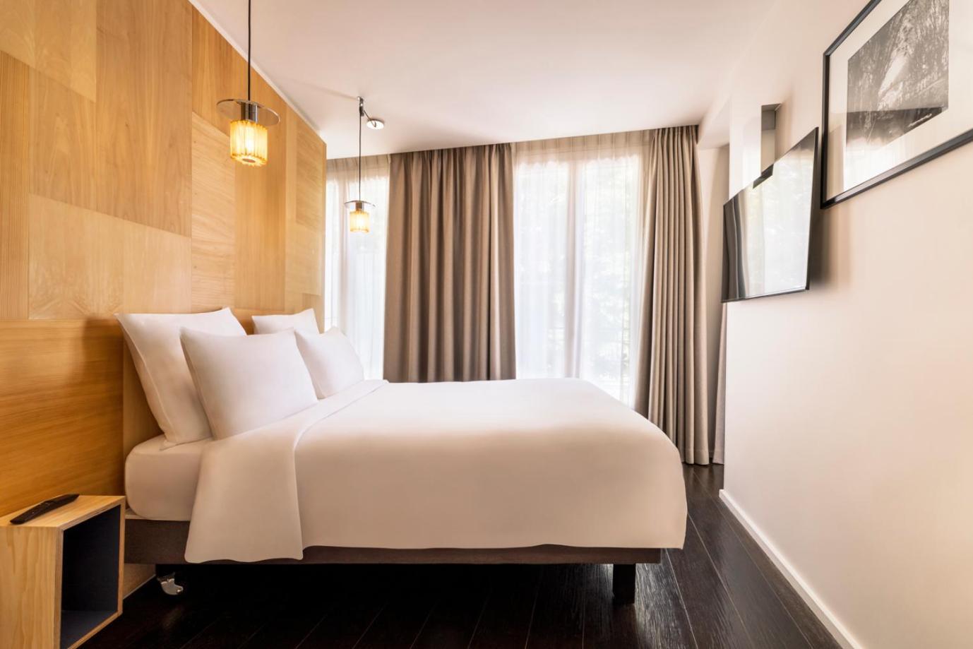 Cozy Double Room view on the Canal St Martin