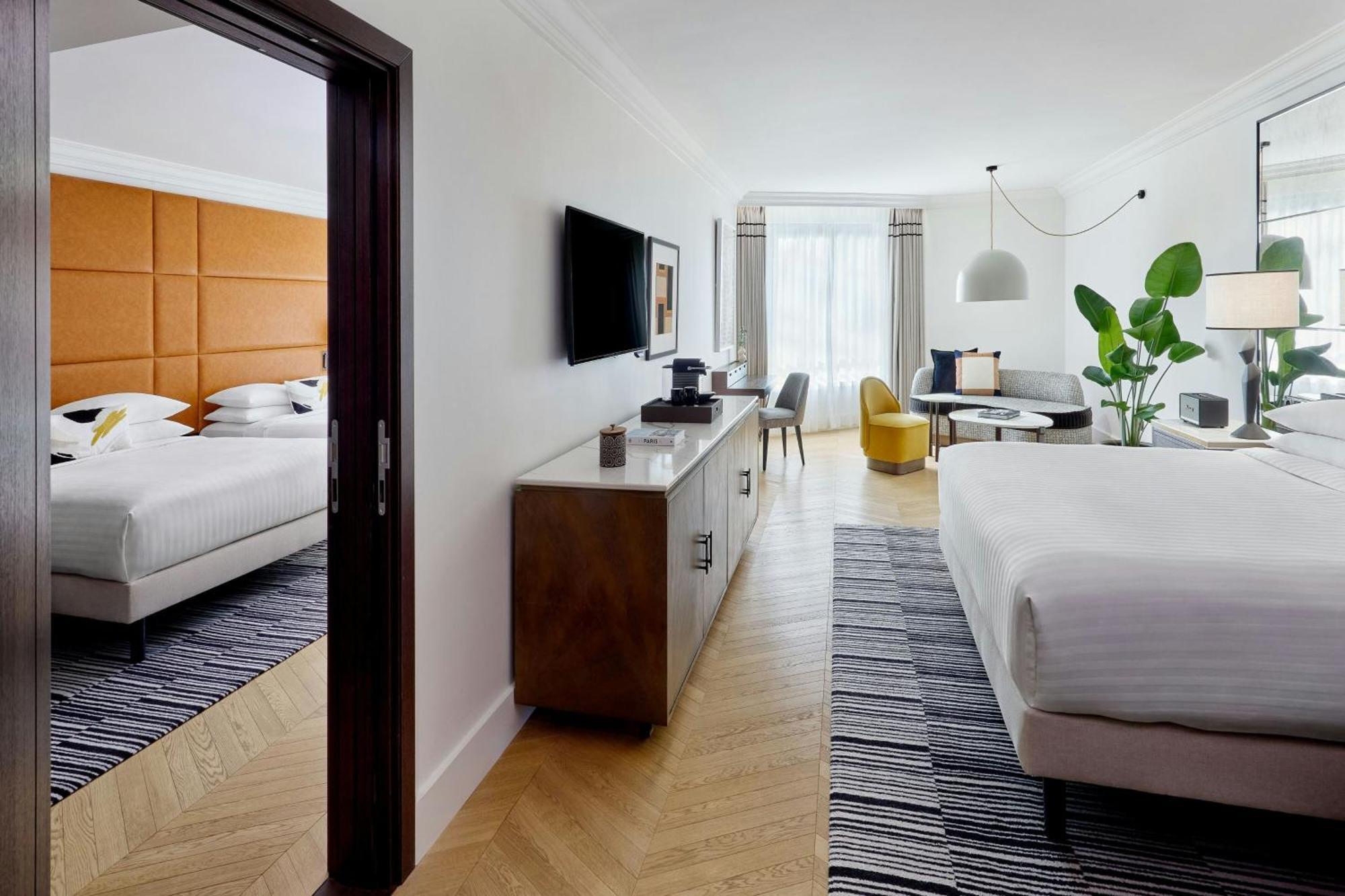 Two-Bedroom Parisian Family Suite with Atrium View