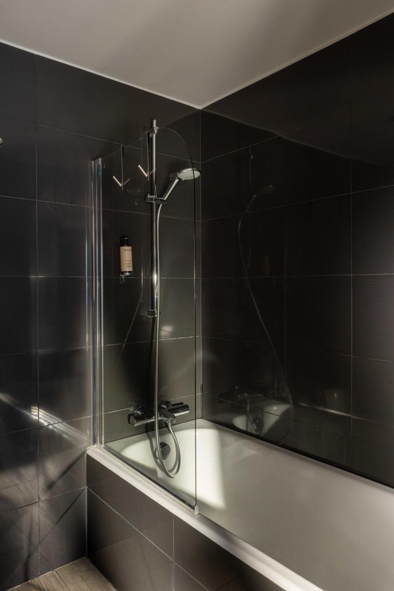 Junior Suite Sauna Access
