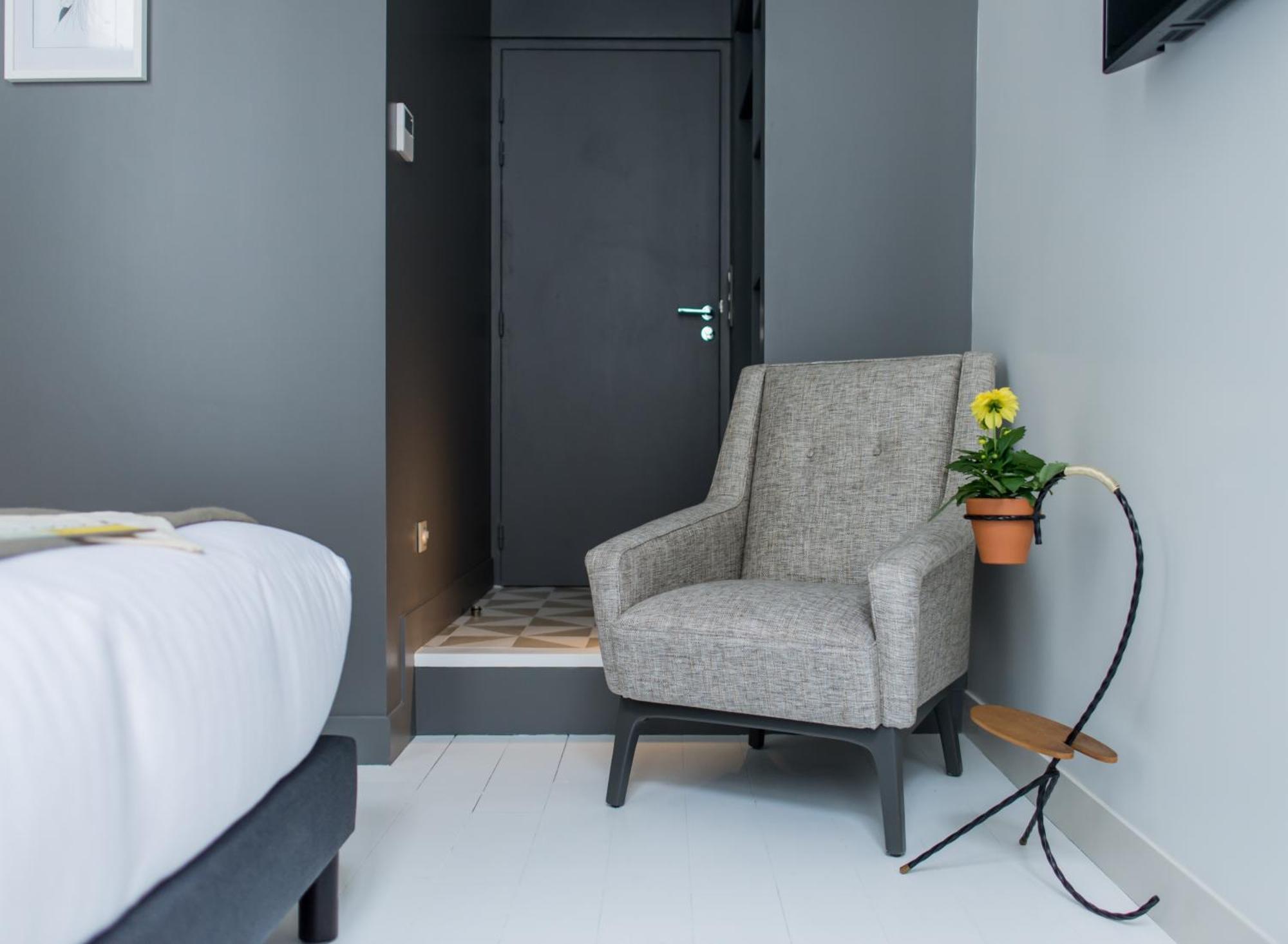 Deluxe Double Room Bath