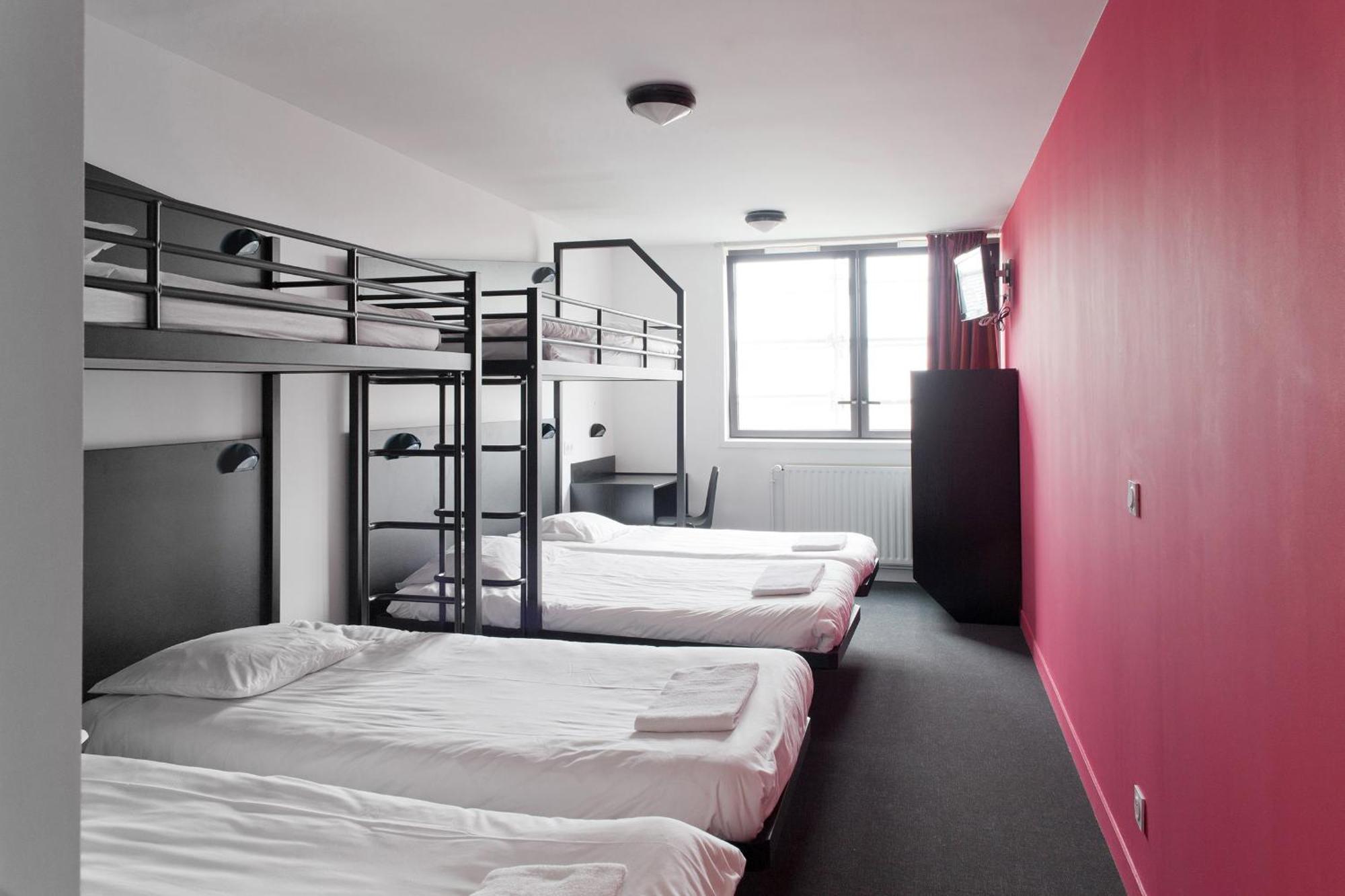 Posto Letto in Dormitorio Misto