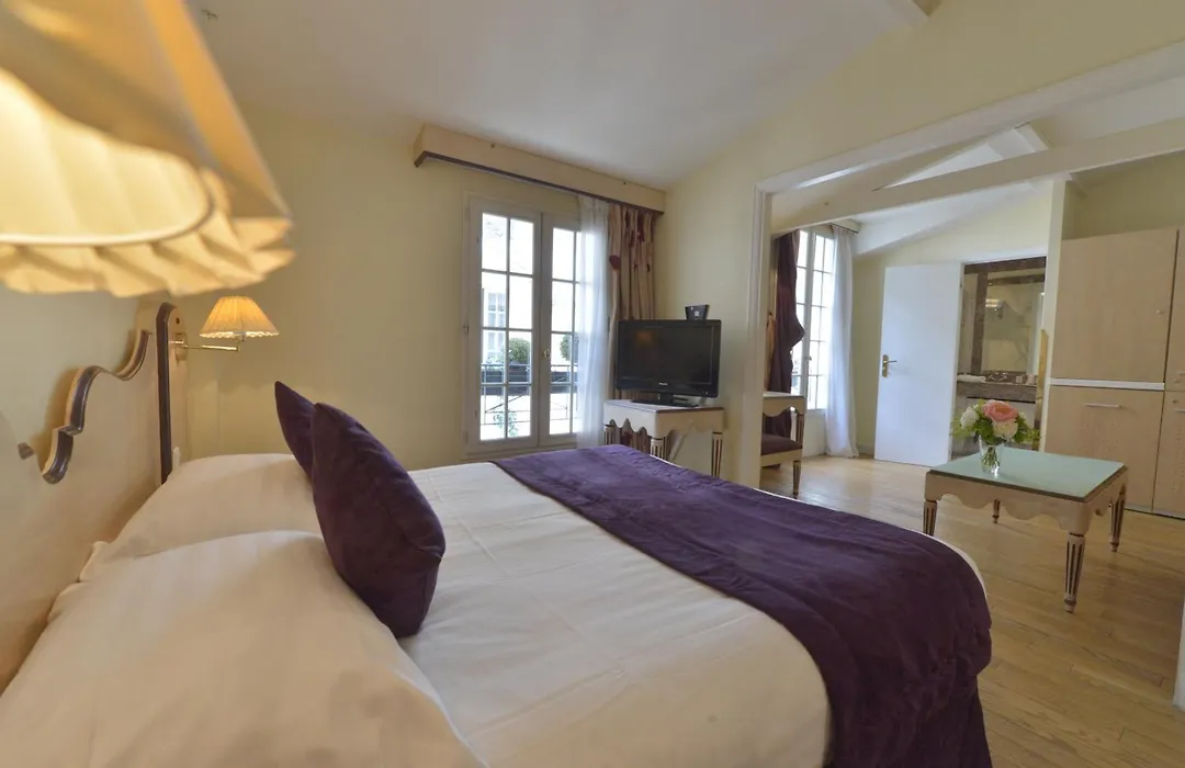Hotel Suites Unic Renoir Saint-Germain-1