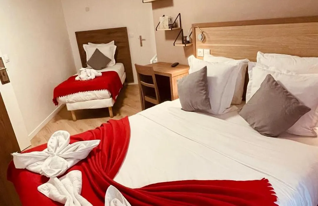Jeff Hotel-1