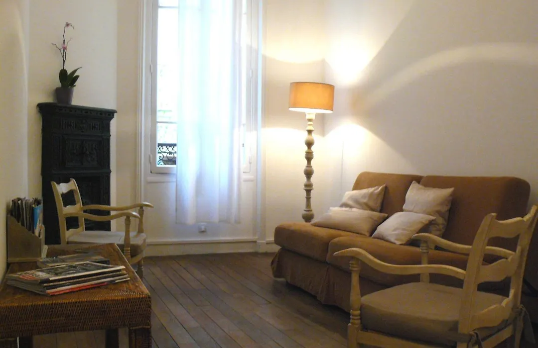 La Cour du 5ème - Chambre d'hôtes-1