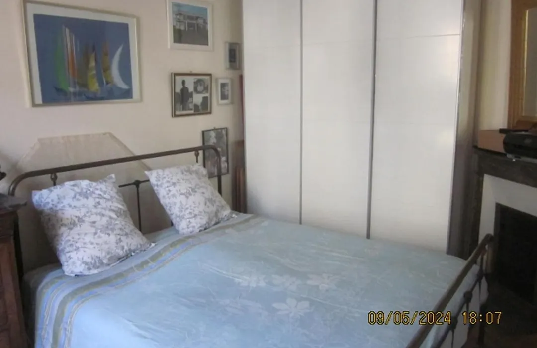 Bed And Breakfast Paris Centre-1