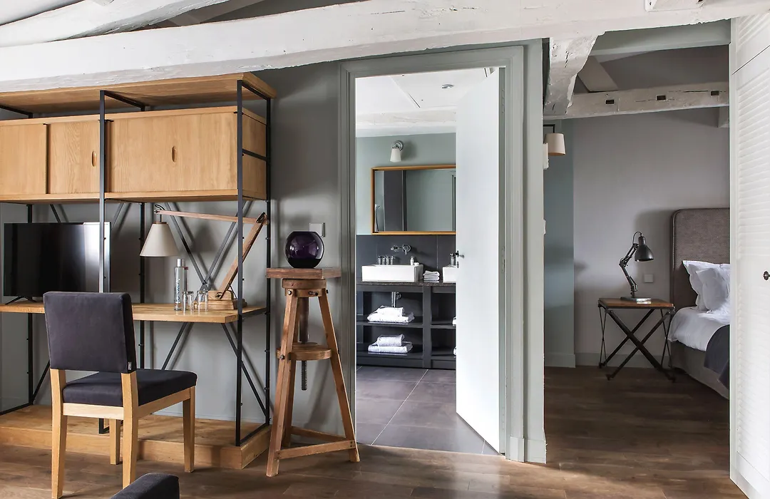 New Hotel Roblin-1