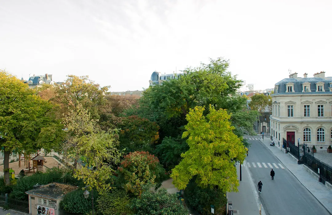 La Chambre Du Marais-1