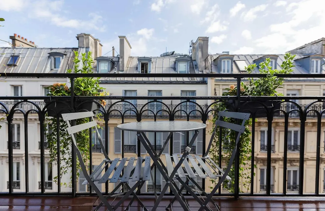 New Hotel République-1