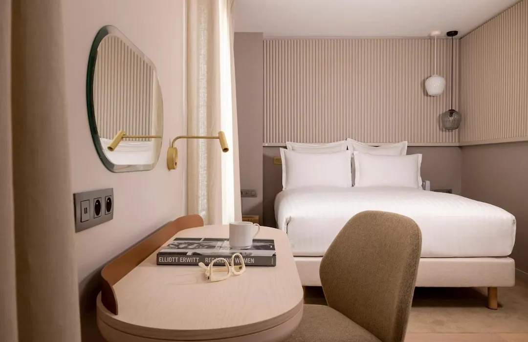 Hotel Beige-1