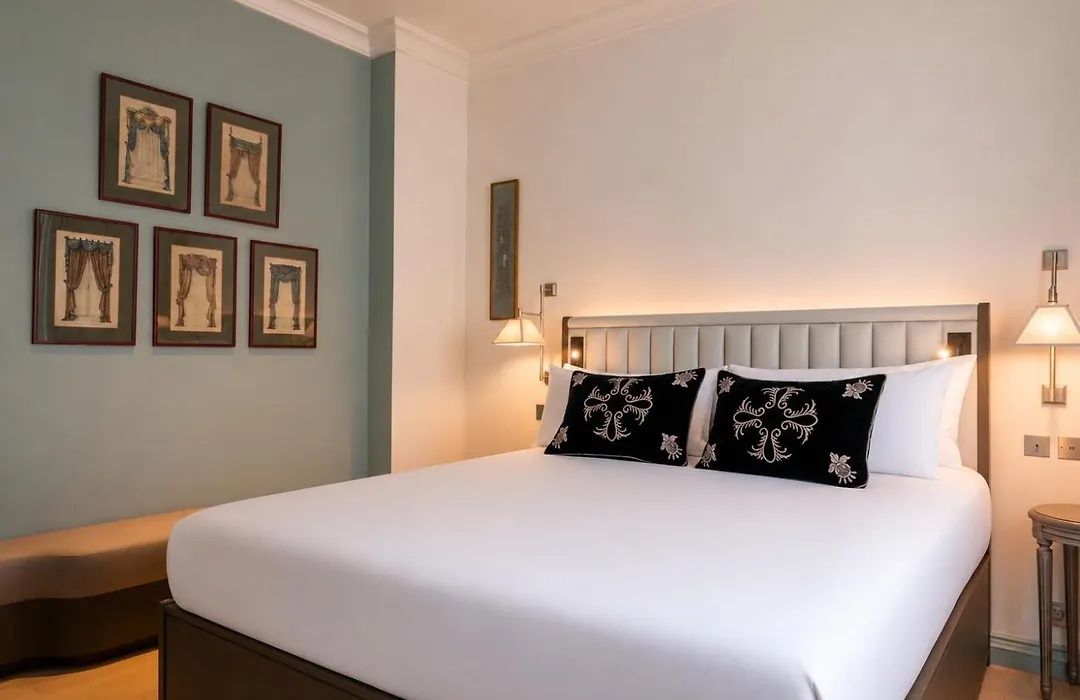 Hotel De Montesquieu-1