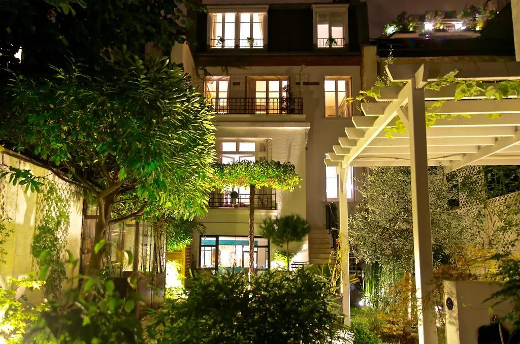 Villa Du Square, Luxury Guest House-1