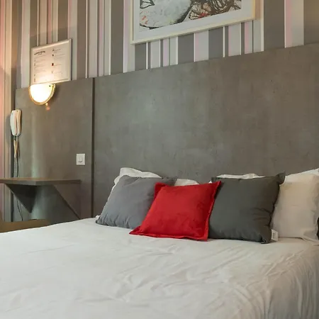 Hotel Paris Panam-Pere Lachaise-Place Gambetta-Hopital Tenon-Republique-2