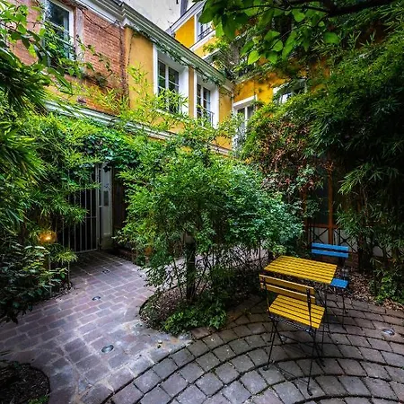 Les Patios Du Marais 2-2