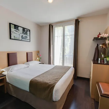 Source Hotel-2