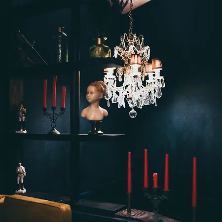 La Mondaine-2