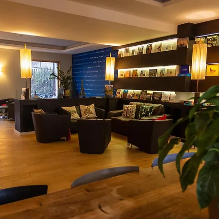 Adveniat Paris-3