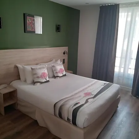 Hotel Modern Est-2