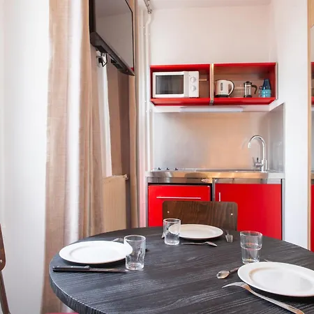 Fondary Family Residence-2
