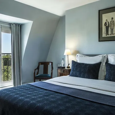 Hotel Brighton - Esprit De France-2