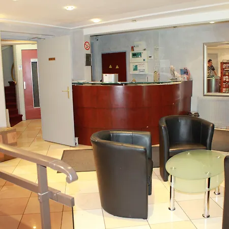 Little Hotel-2