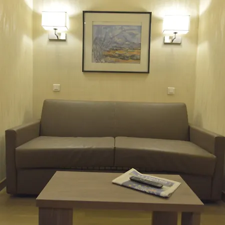 Hotel Renoir Montparnasse-3