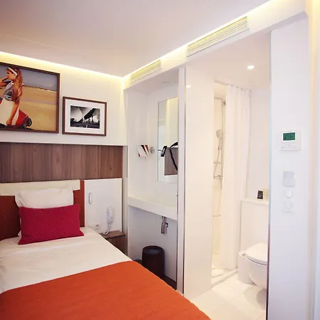 Hotel Eiffel Turenne-3