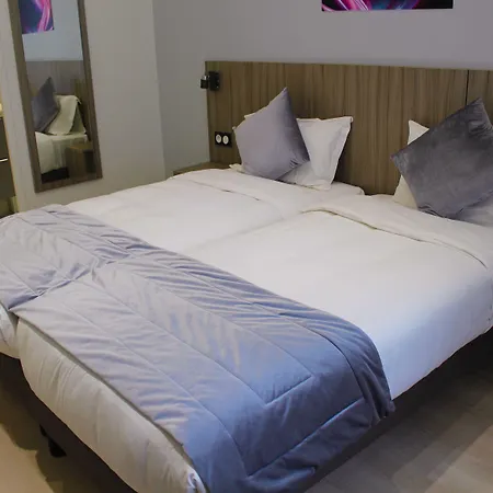 Hotel Puy De Dome-2