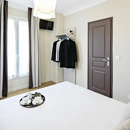 Modern Hotel-2