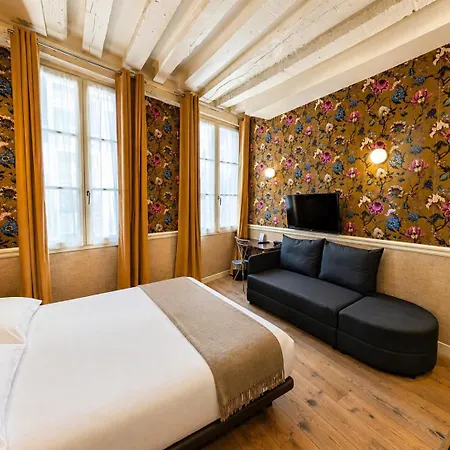 Hotel De Notre-Dame-3