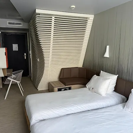 Okko Hotels Paris Porte De Versailles-2