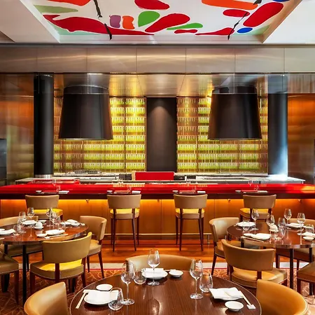 Hotel Le Royal Monceau Raffles Paris-3