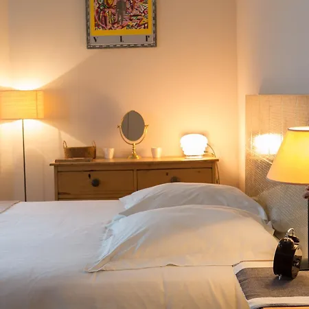 Chambres D'Hotes La Maison Hippolyte-3